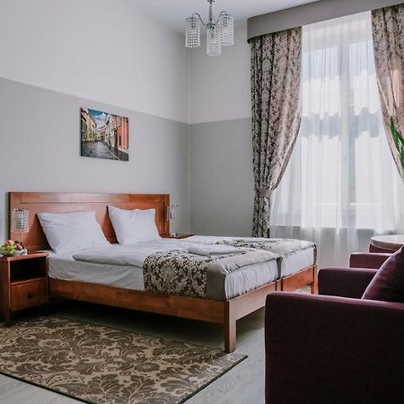 Dream Garden Palace Aparthotel Krakow Ngoại thất bức ảnh