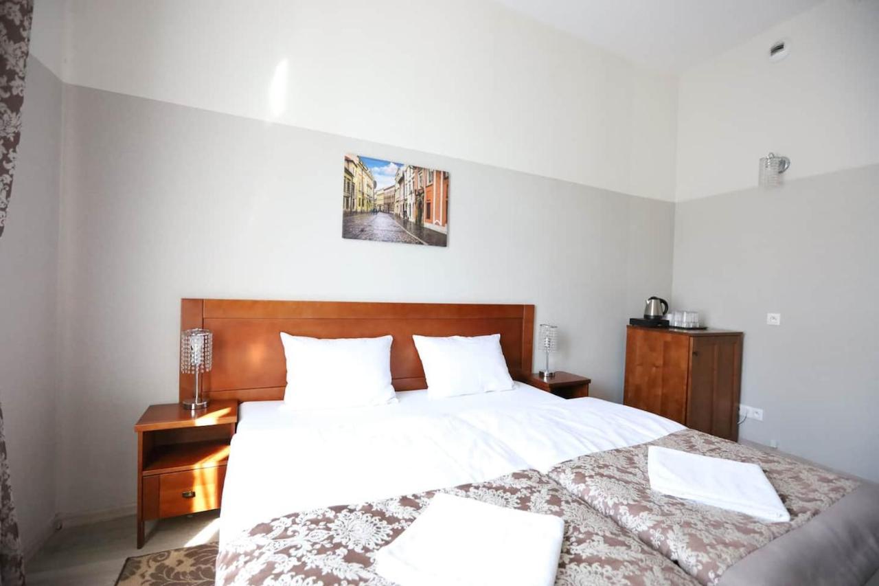 Dream Garden Palace Aparthotel Krakow Ngoại thất bức ảnh
