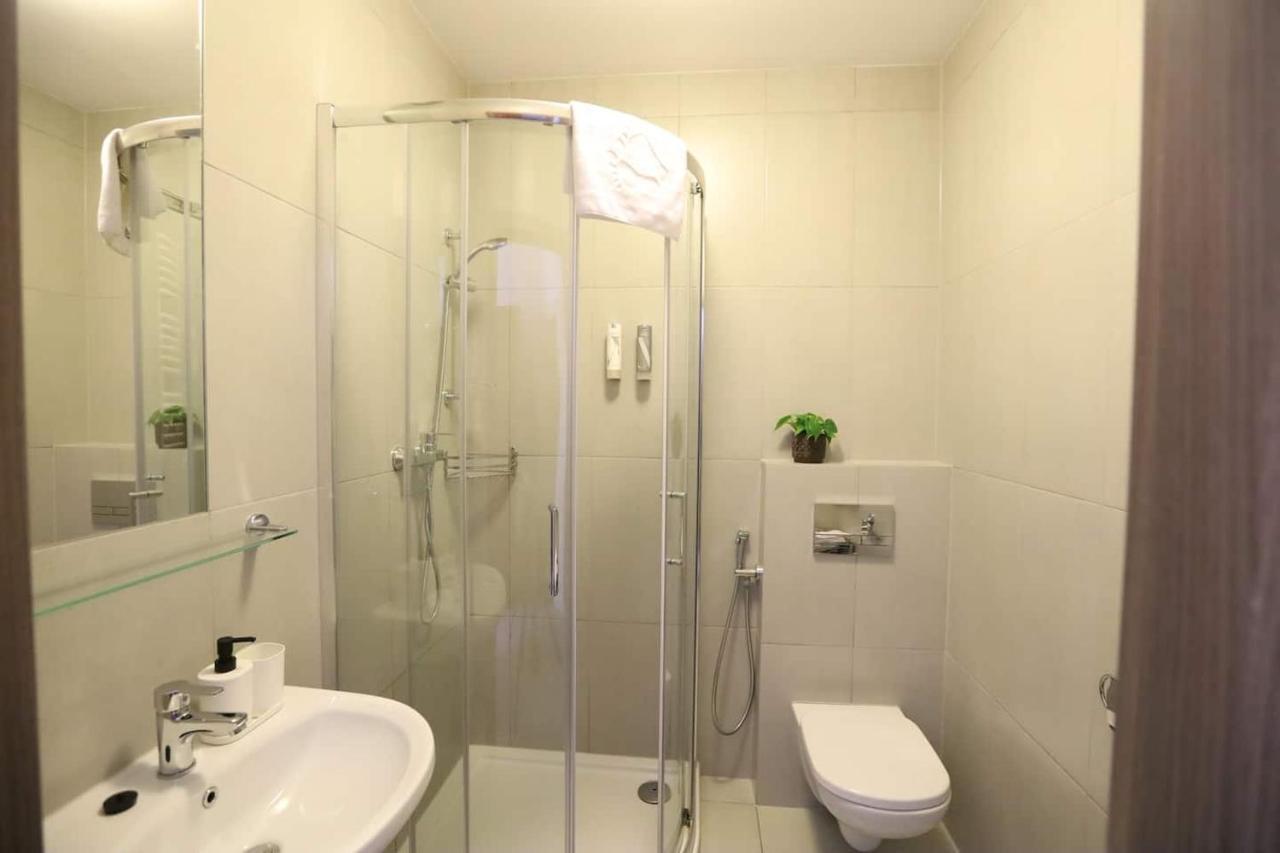 Dream Garden Palace Aparthotel Krakow Ngoại thất bức ảnh