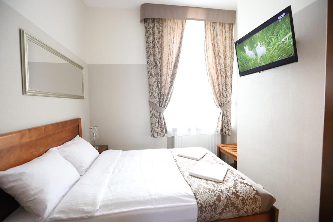 Dream Garden Palace Aparthotel Krakow Ngoại thất bức ảnh