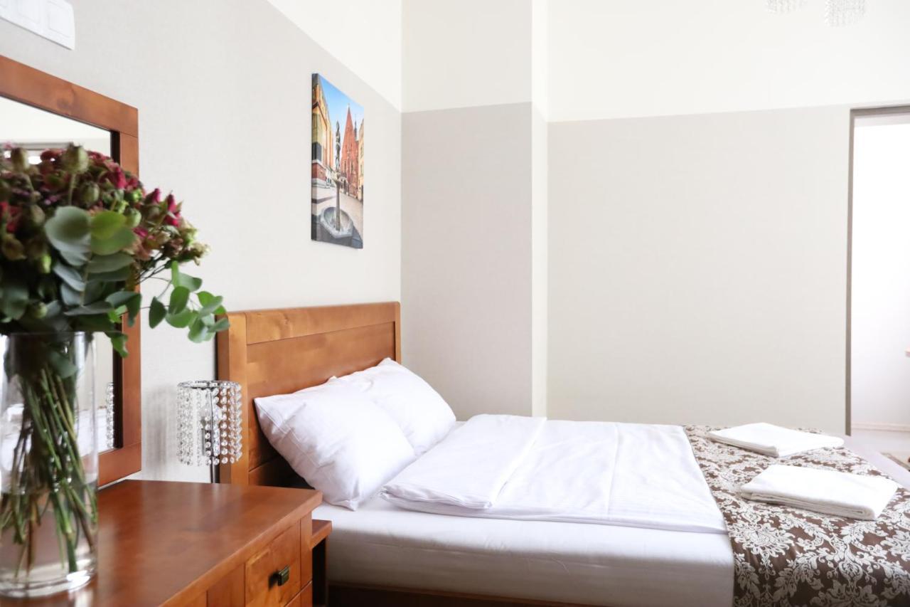 Dream Garden Palace Aparthotel Krakow Ngoại thất bức ảnh