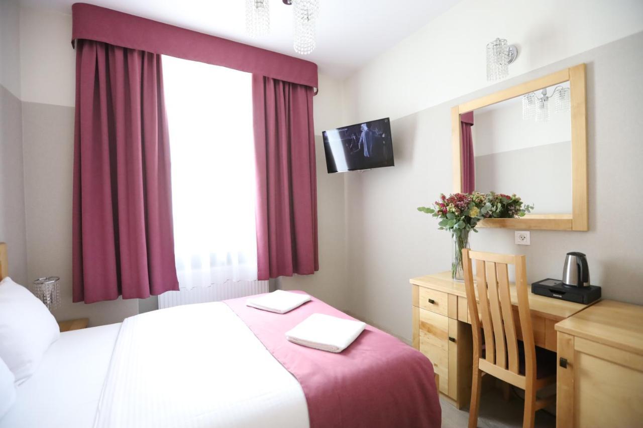 Dream Garden Palace Aparthotel Krakow Ngoại thất bức ảnh