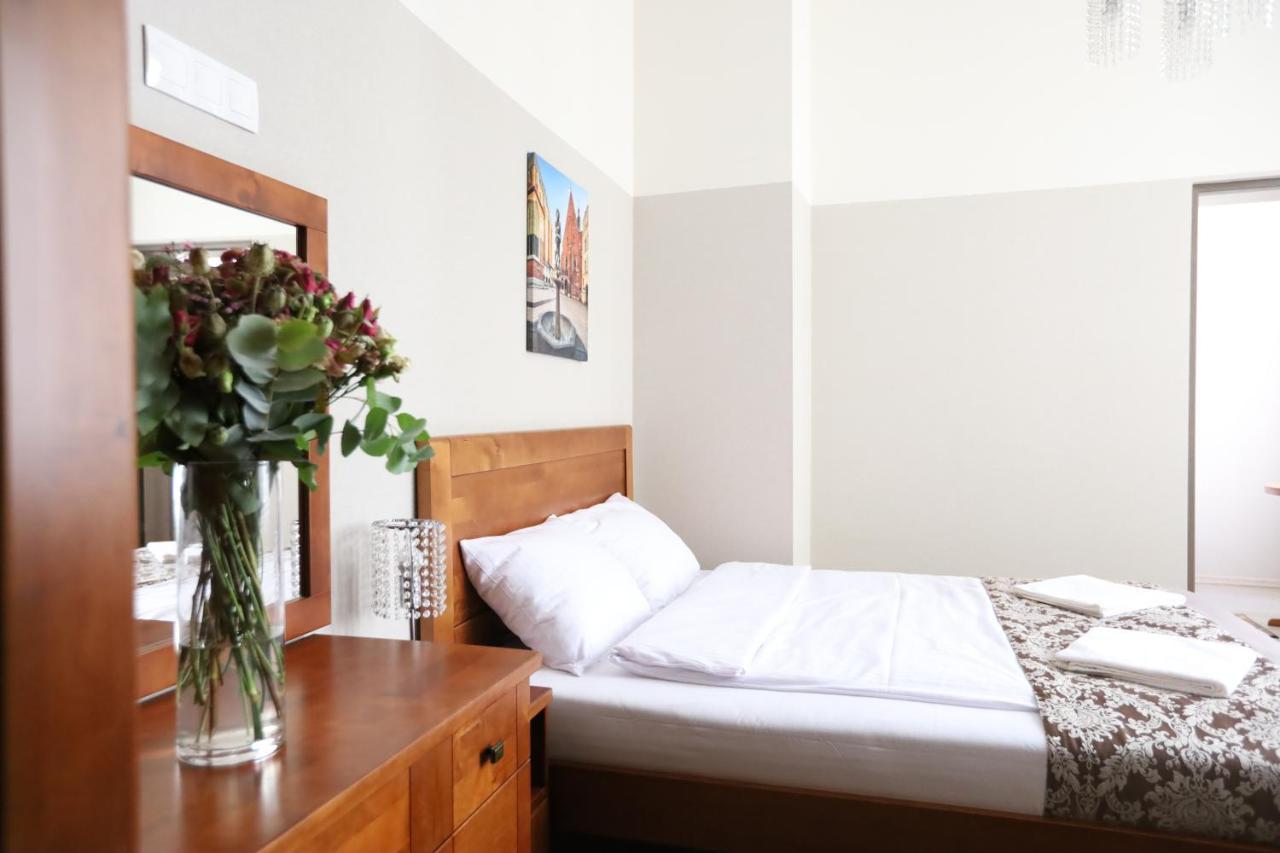 Dream Garden Palace Aparthotel Krakow Ngoại thất bức ảnh